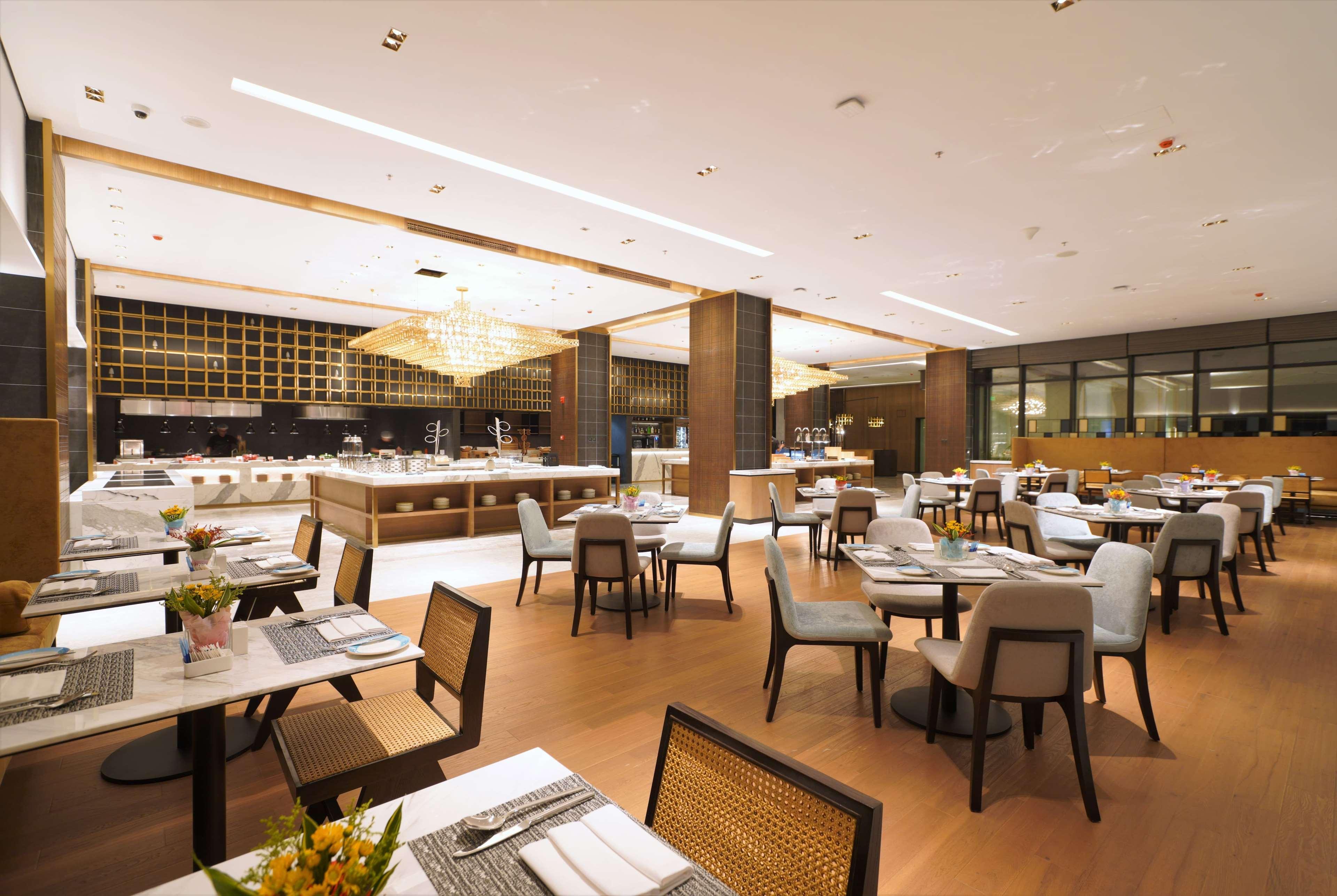 Wyndham Grand Hotel