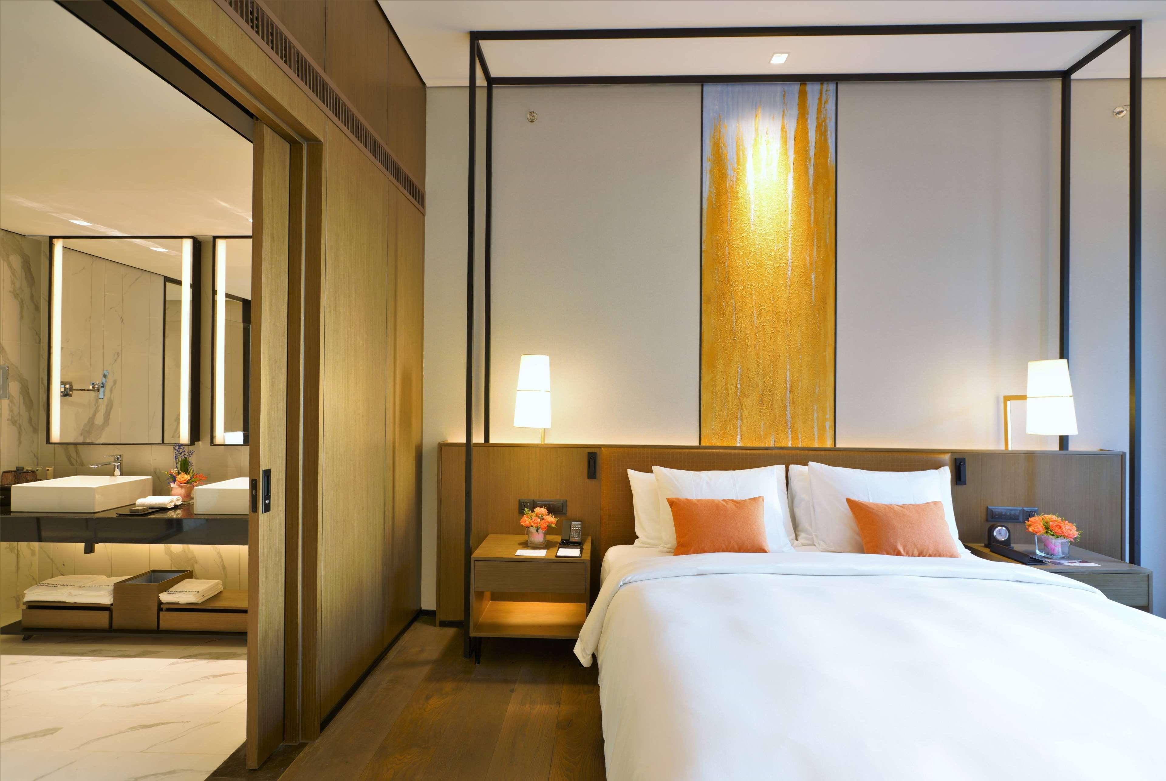 Wyndham Grand Hotel 5*